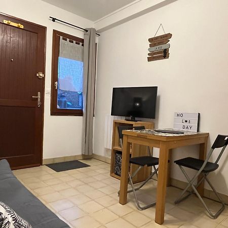 Studio Dijon Entre Centre Ville Et Facultes エクステリア 写真